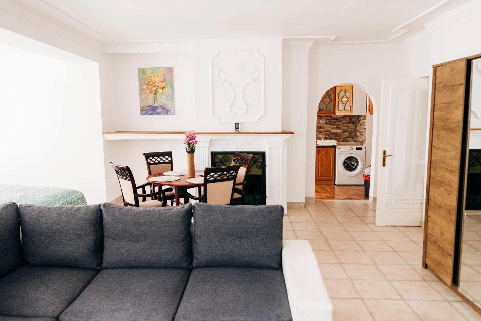 Castle Village Apartment Krasnohorske Podhradie Экстерьер фото